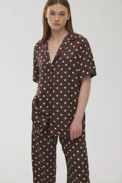 Kinney The Label